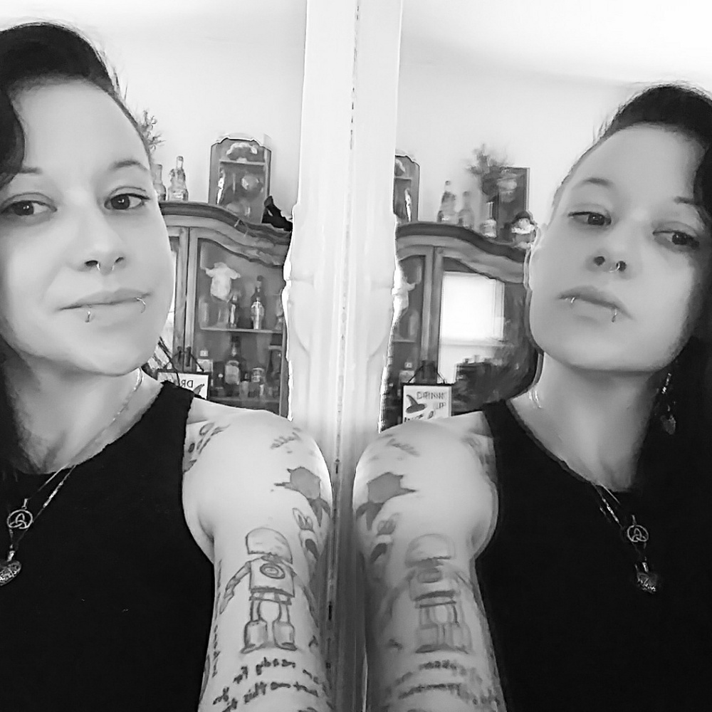 Meet your Posher, Gretchen